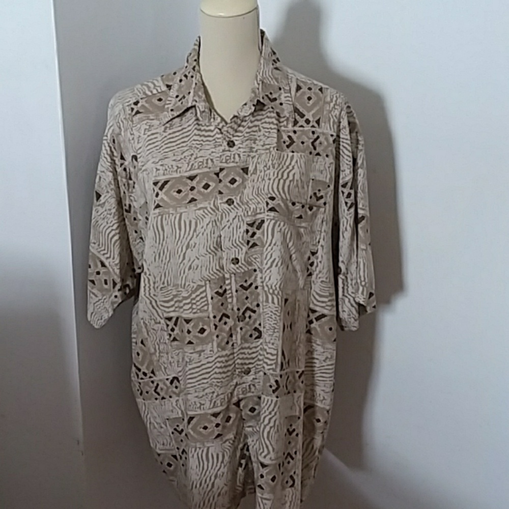 Men's shirt